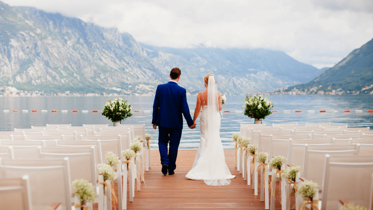 bride and groom in a mountain setting