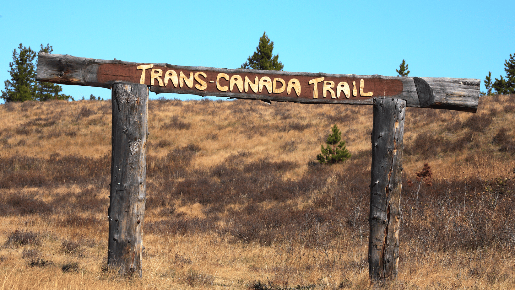 trans canada trail sign at cypress hills-min