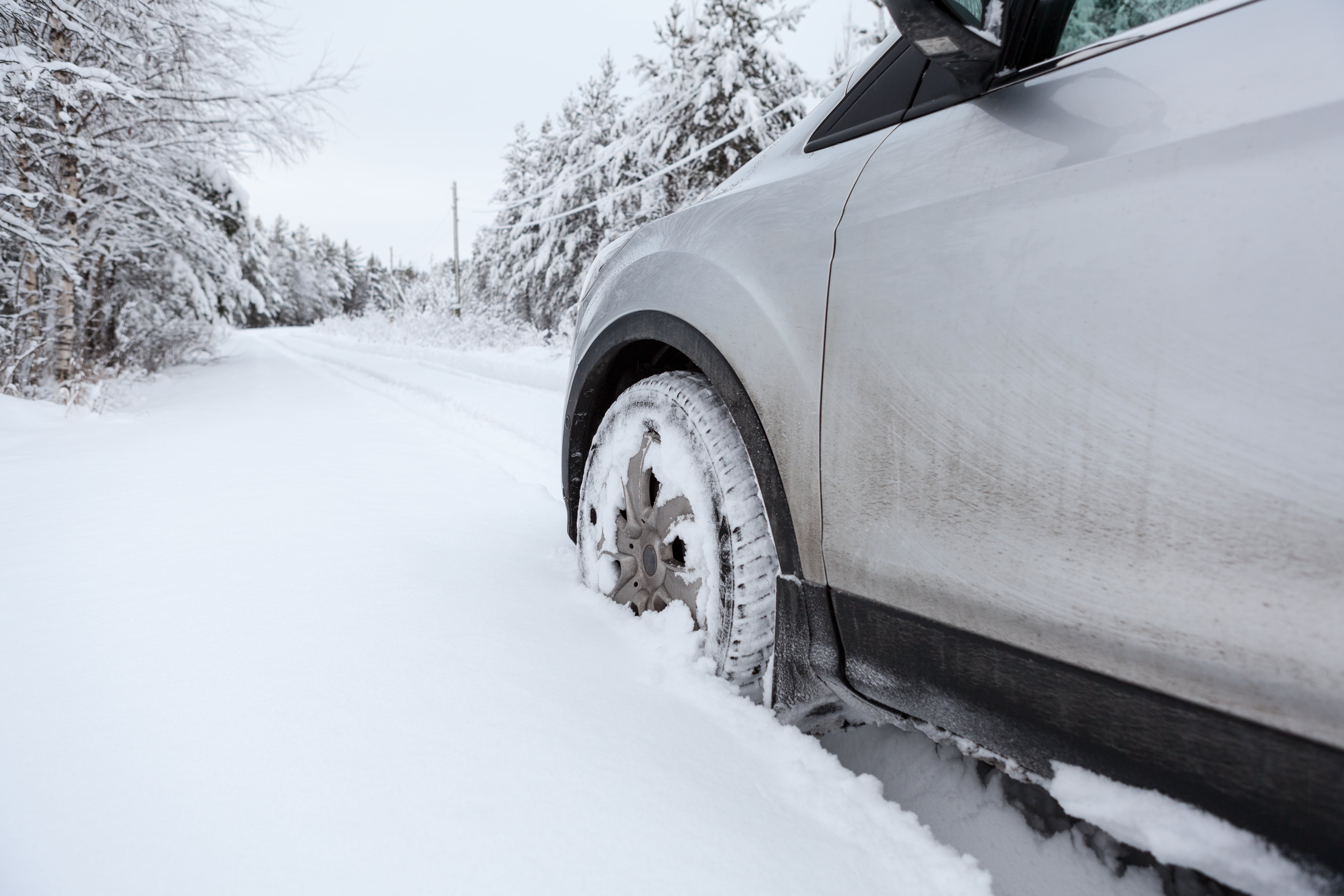 6 Things to Do When Your Car is Stuck in Snow